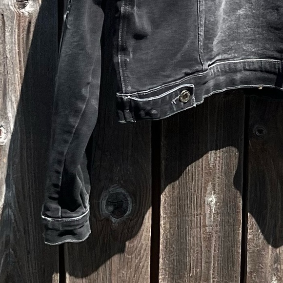 Vervet Los Angeles cropped puff sleeve trucker jean jacket size small - Picture 16 of 17